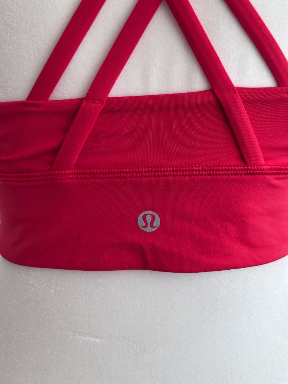 Lululemon “Run with the Roses” 5K Sports Bra | Size 8 | Strappy Back - Picture 6 of 6